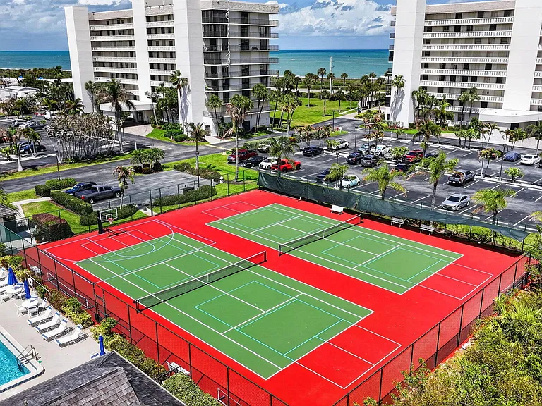 5061 N Highway A1A #705 — Photo 38