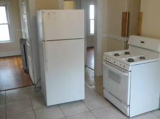 205 Leyfred Ter, Springfield, MA 01108