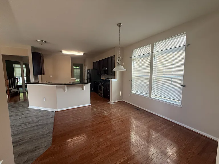 455 Wrigley Blvd — Photo 2