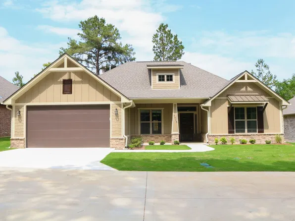 3915 Old Omen Rd, Tyler, TX 75707
