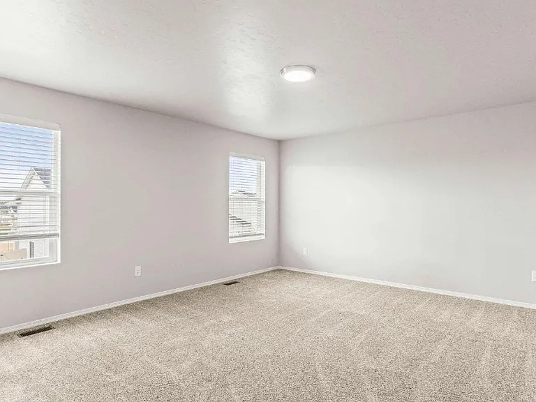 16888 Courtney Way — Photo 20