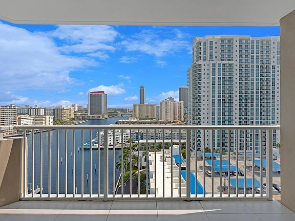 4th image of 1965 S Ocean Drive #14N