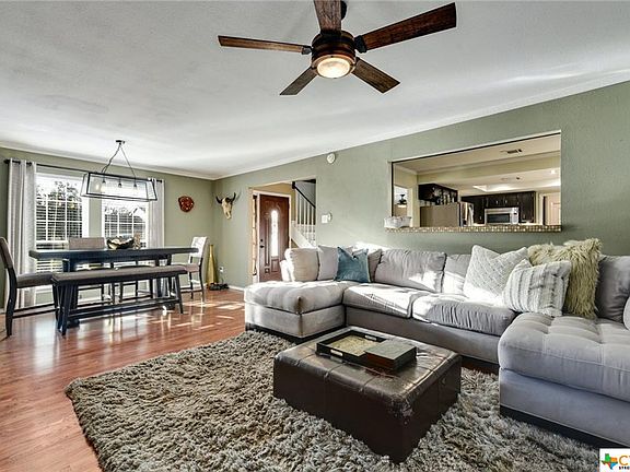 4th image of 1705 Rock Creek Dr