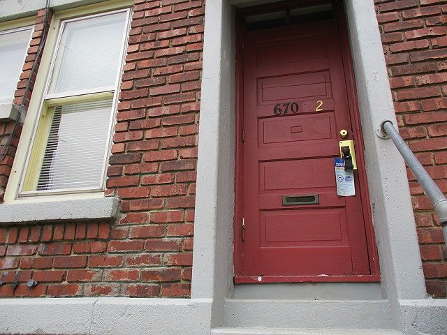 1st image of 670 Fremont Ave NW #2