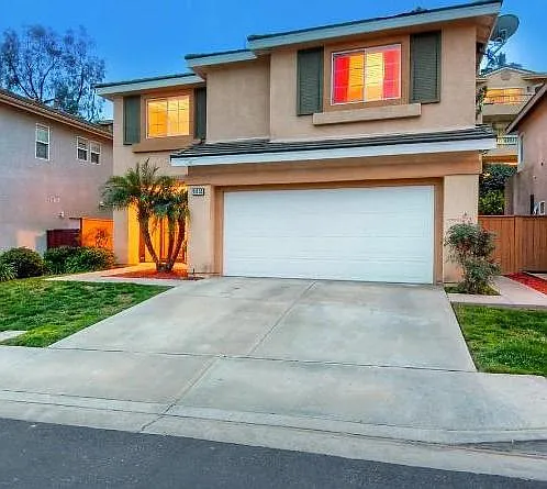 3 bed, 2.5 bath, 1514 sqft, $4,300 — Photo 2