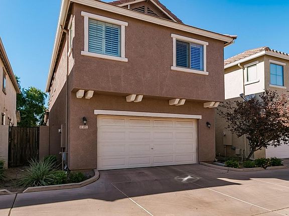 3rd image of 3852 E Sante Fe Ln