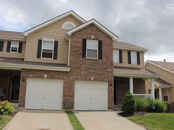 3rd image of 3635 NW 84th Ter