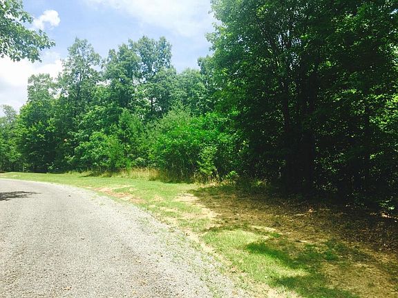 5th image of 2 Lake Trl