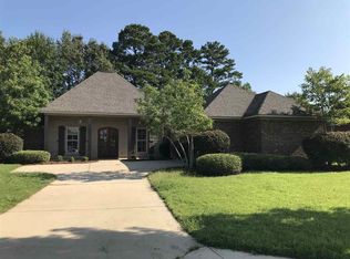 113 Bridgeton Cir, Canton, MS 39046