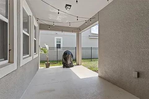 16747 Olive Hill Dr — Photo 30