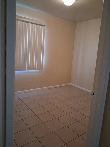 17562 Sequoia St #8 Photo 1