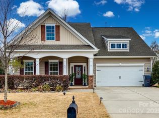 423 Castlebury Ct, Clover, SC 29710