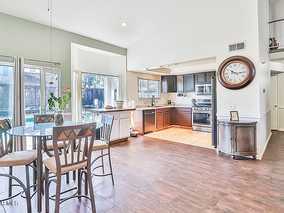 5th image of 1529 Lobelia Ave