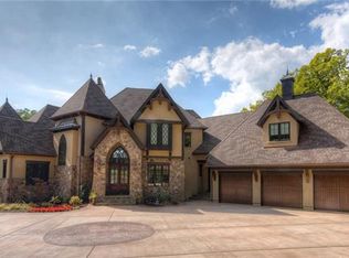 110 And 112 Nautical Point Ct, Mooresville, NC 28117