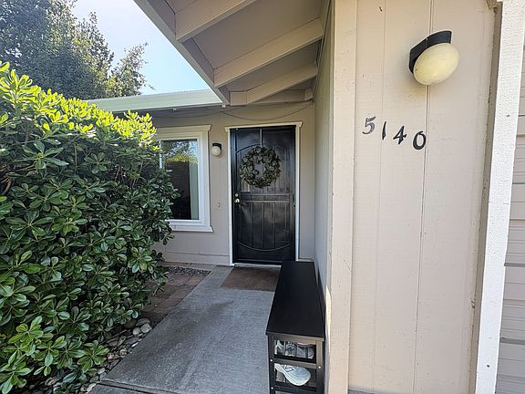 2nd image of 5140 Glide Dr