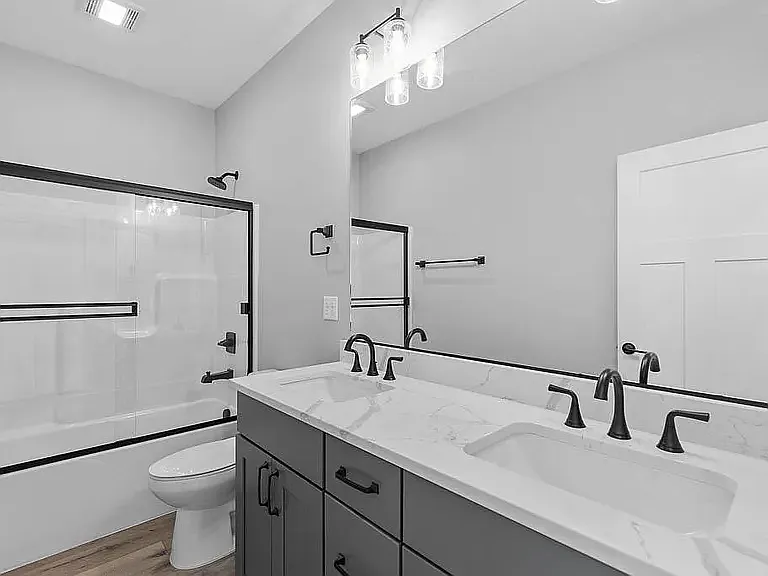 909 Ledgestone Ct — Photo 24