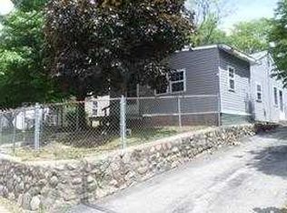 548 N Main St, New Castle, IN 47362