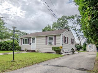 60 North St, Putnam, CT 06260