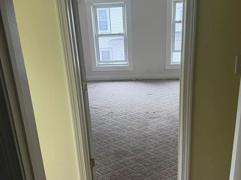 31 Oak St #2 — Photo 12