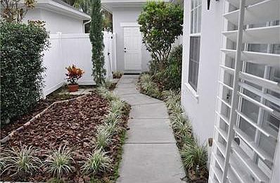 3rd image of 4454 Twinview Ln