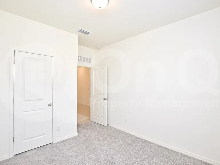 358 S Borromeo Dr — Photo 14