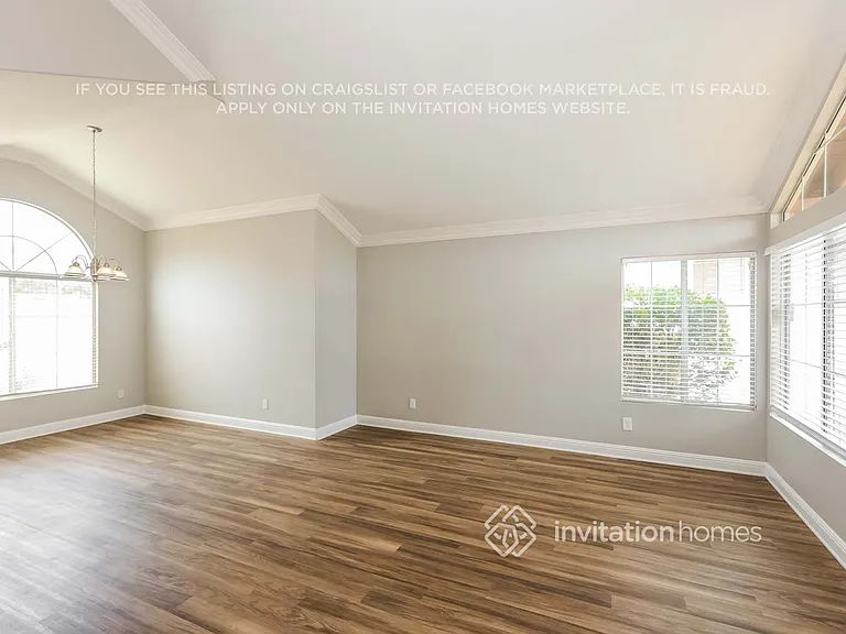 27451 Echo Canyon Ct — Photo 5