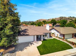 11 Mill Valley Rd, Pomona, CA 91766