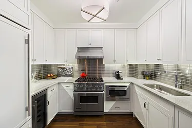 Rented by Nest Seekers International