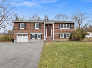 660 Granite Springs Rd, Yorktown Heights, NY 10598