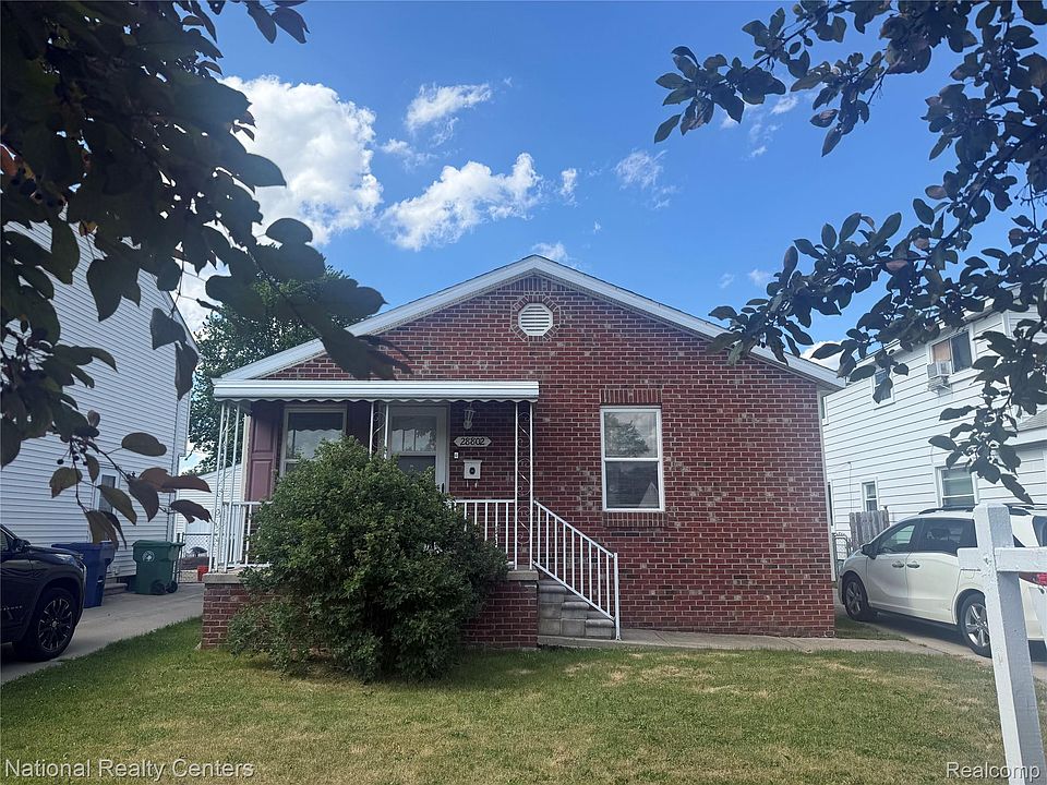 1st image of 28802 Birchlawn St
