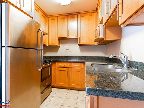 2nd image of 3215 Myles Ct APT 3