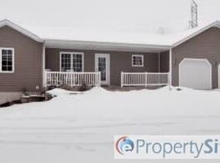 1015 108th Ave, Plainwell, MI 49080