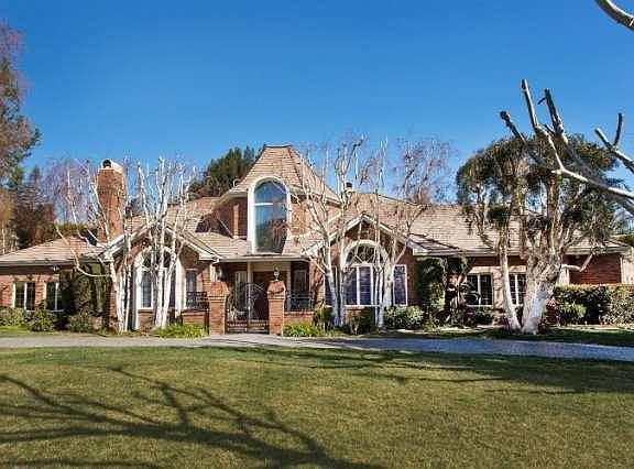 3rd image of 1612 Clydesdale Cir