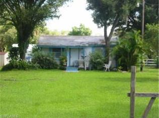 18401 S River Rd, Alva, FL 33920