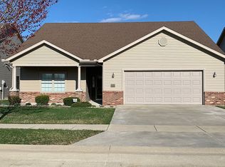 1532 August Hill Pl, Mt Zion, IL 62549