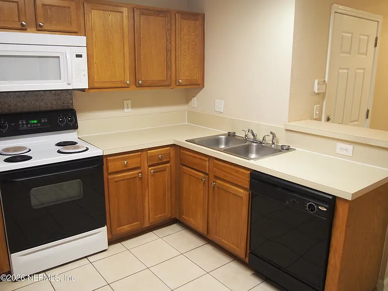 7920 Merrill Rd #1716 — Photo 6