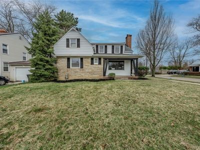 4955 Edsal Dr, Lyndhurst, OH, 44124