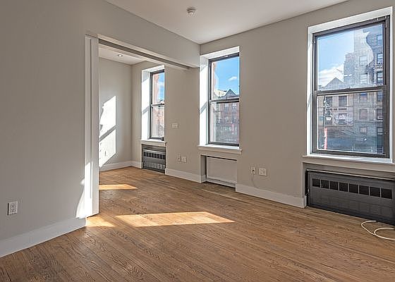 4th image of 187 Lenox Ave APT 3