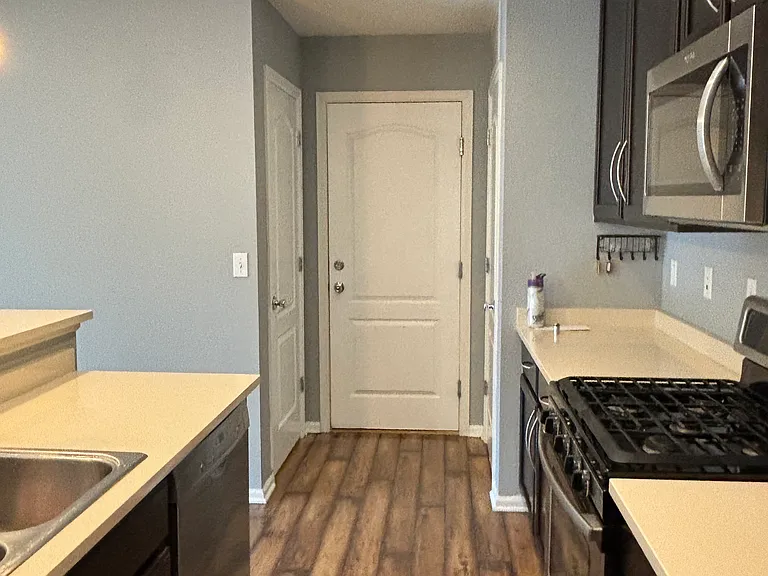 2035 Uinta St — Photo 6