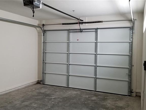 5th image of 8101 N 23rd Ln Unit 8