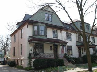 1113 Maple Ave, Evanston, IL 60202