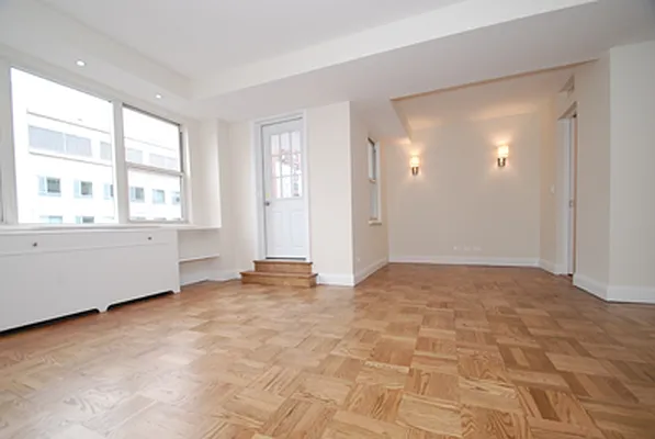 Rented by Buchbinder & Warren | media 2