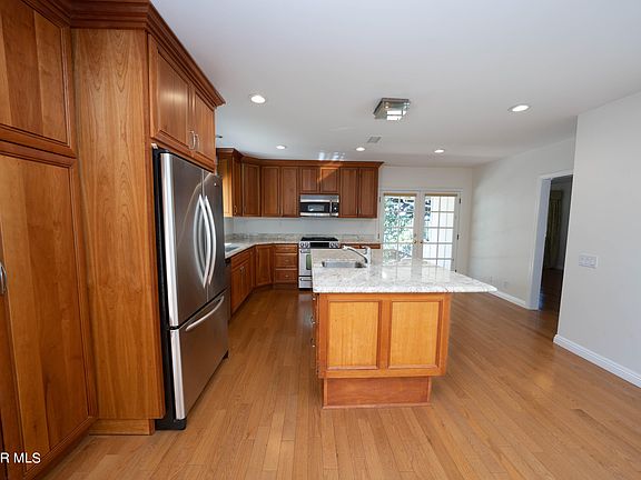 5th image of 1116 Enfield Cir