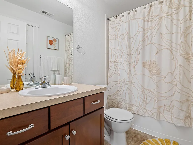 10241 E 26th Ave — Photo 23