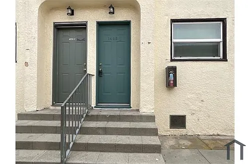1445 Warren Ave #D Photo 1