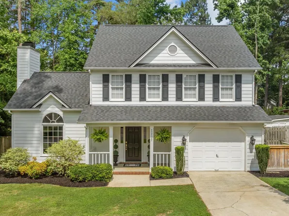 12117 Inglehurst Dr, Raleigh, NC 27613