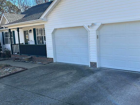 4th image of 197 Castleview Dr