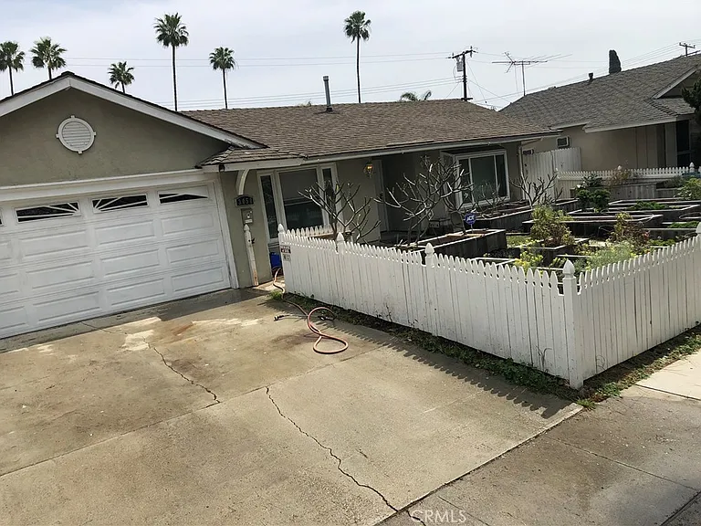 3058 Madison Ave — Photo 15