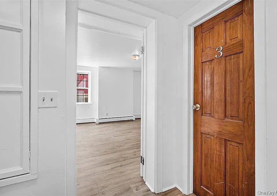 113 Hone St #3