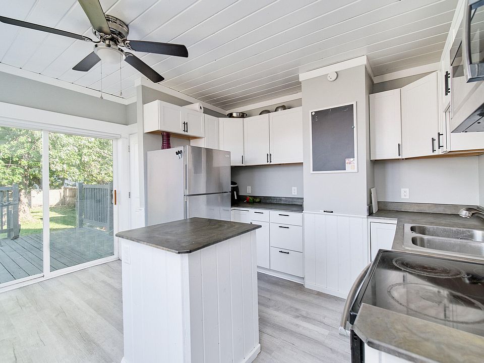 1203 Manistee St, Manistee, MI 49660 MLS 23134274 Zillow